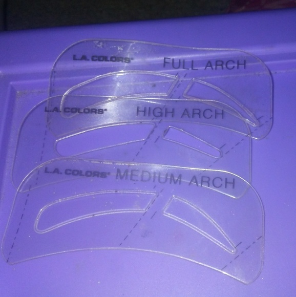 Makeup - Picture 1 of 6